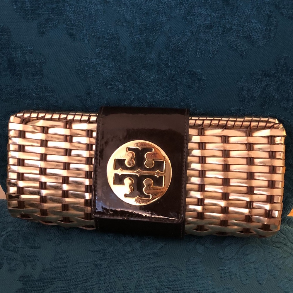 Tory Burch gold wicker clutch